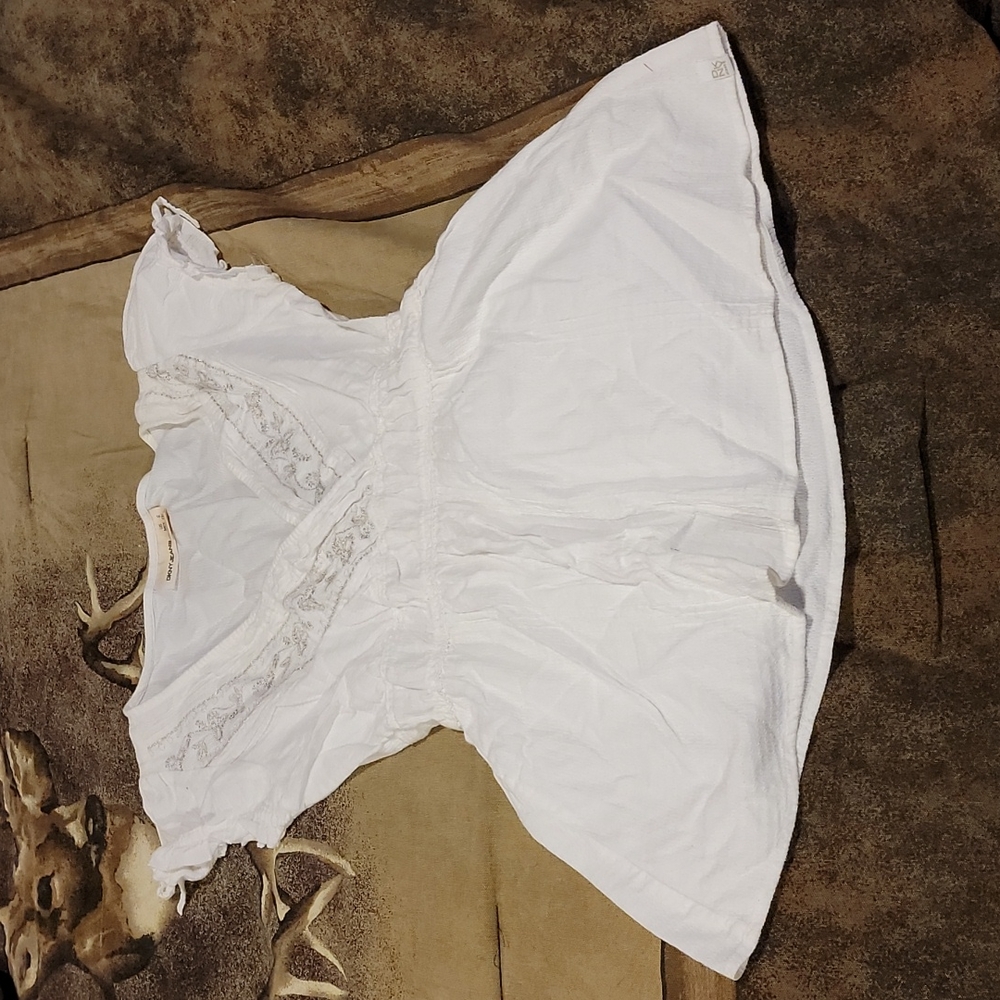 DKNY top